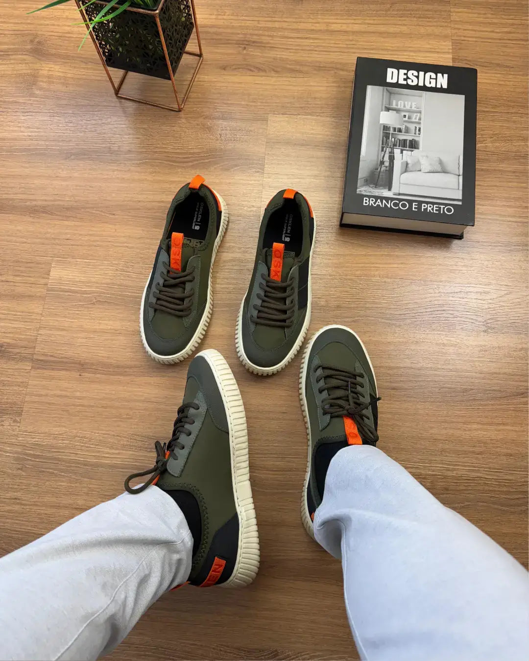 Tênis Osklen Premium Verde Musgo/Preto Masculino